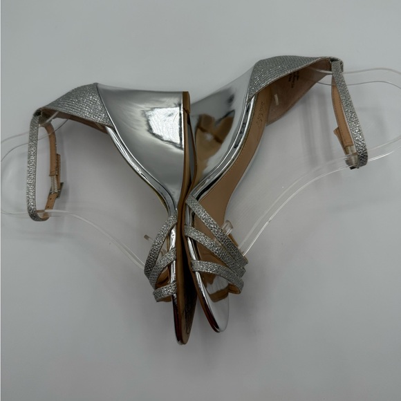 Jewel Badgley Mischka Silver Leather Sparkle Ankle Open Toe Strappy Sandal SZ 7 - Picture 10 of 16